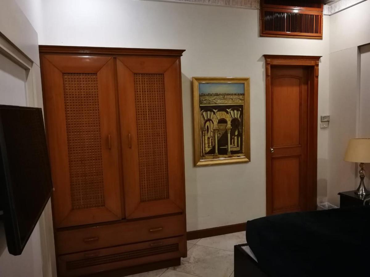 Regency Inn Hotel ラホール エクステリア 写真