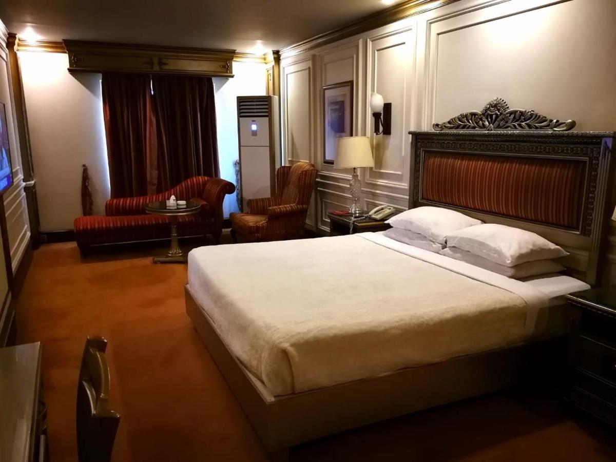 Regency Inn Hotel ラホール エクステリア 写真