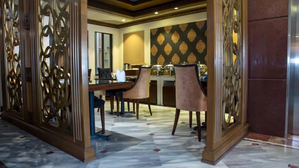 Regency Inn Hotel ラホール エクステリア 写真