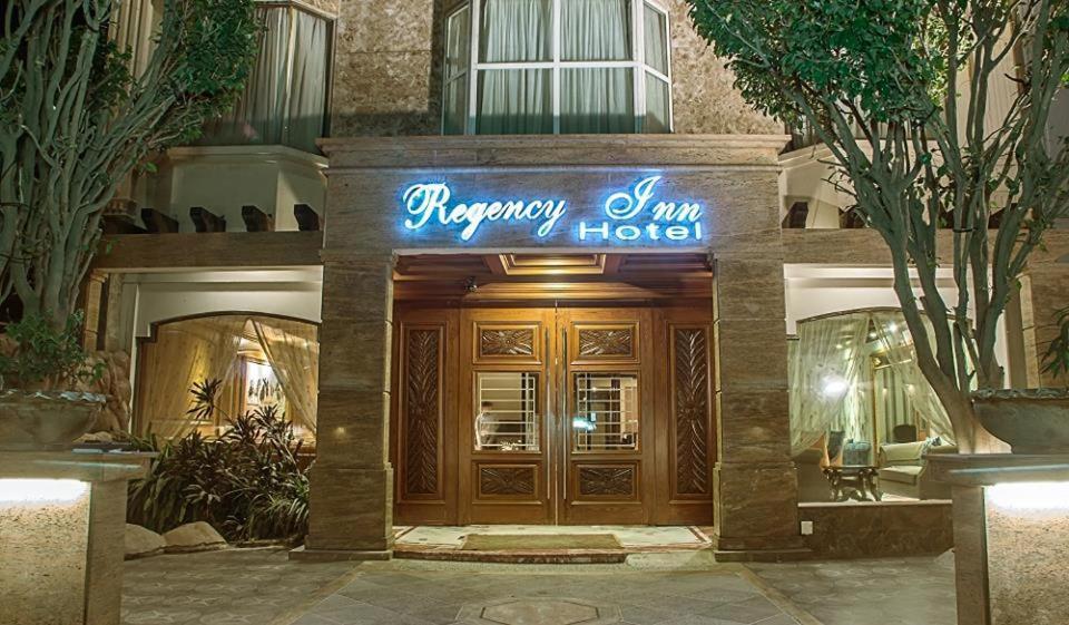 Regency Inn Hotel ラホール エクステリア 写真